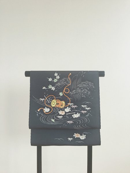 画像3: 五泉塩瀬絽濃墨色地名古屋帯＊天鼓（未仕立） (3)