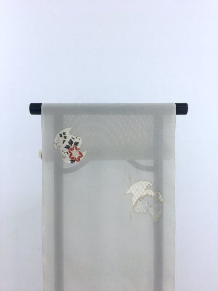 画像2: 新古駒絽薄墨色地名古屋帯*蝙蝠(未仕立) (2)