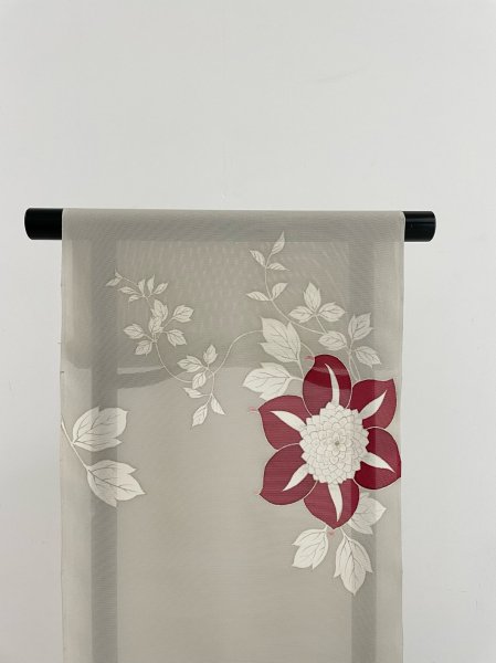 画像2: 新古駒絽グレーベージュ地名古屋帯＊クレマチス（未仕立） (2)