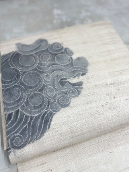 画像2: 苧麻生成り地九寸染帯＊阿（あ） (2)